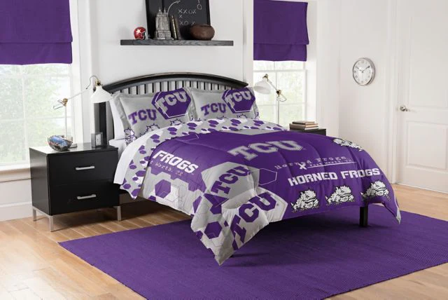 NCAA Hexagon Full/Queen Comforter & Shams Set - ONLINE ONLY