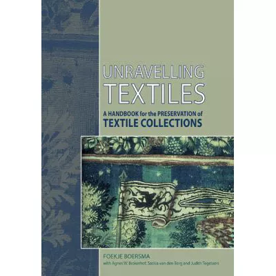 Unravelling Textiles (P)